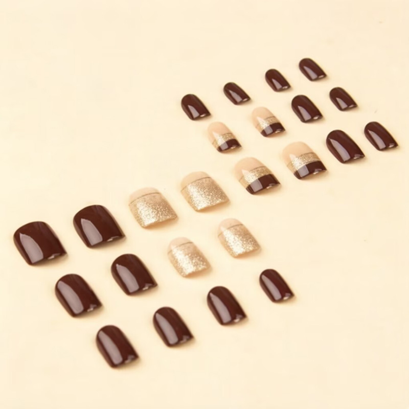 Короткие квадратные накладные  – обзор и цена Nail Art Overlay